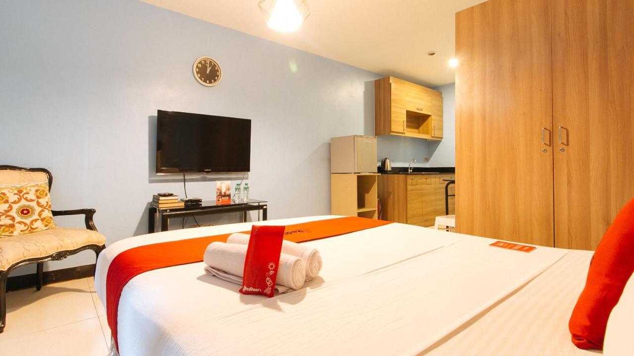 Reddoorz Plus @ Kamuning Quezon City Exterior photo