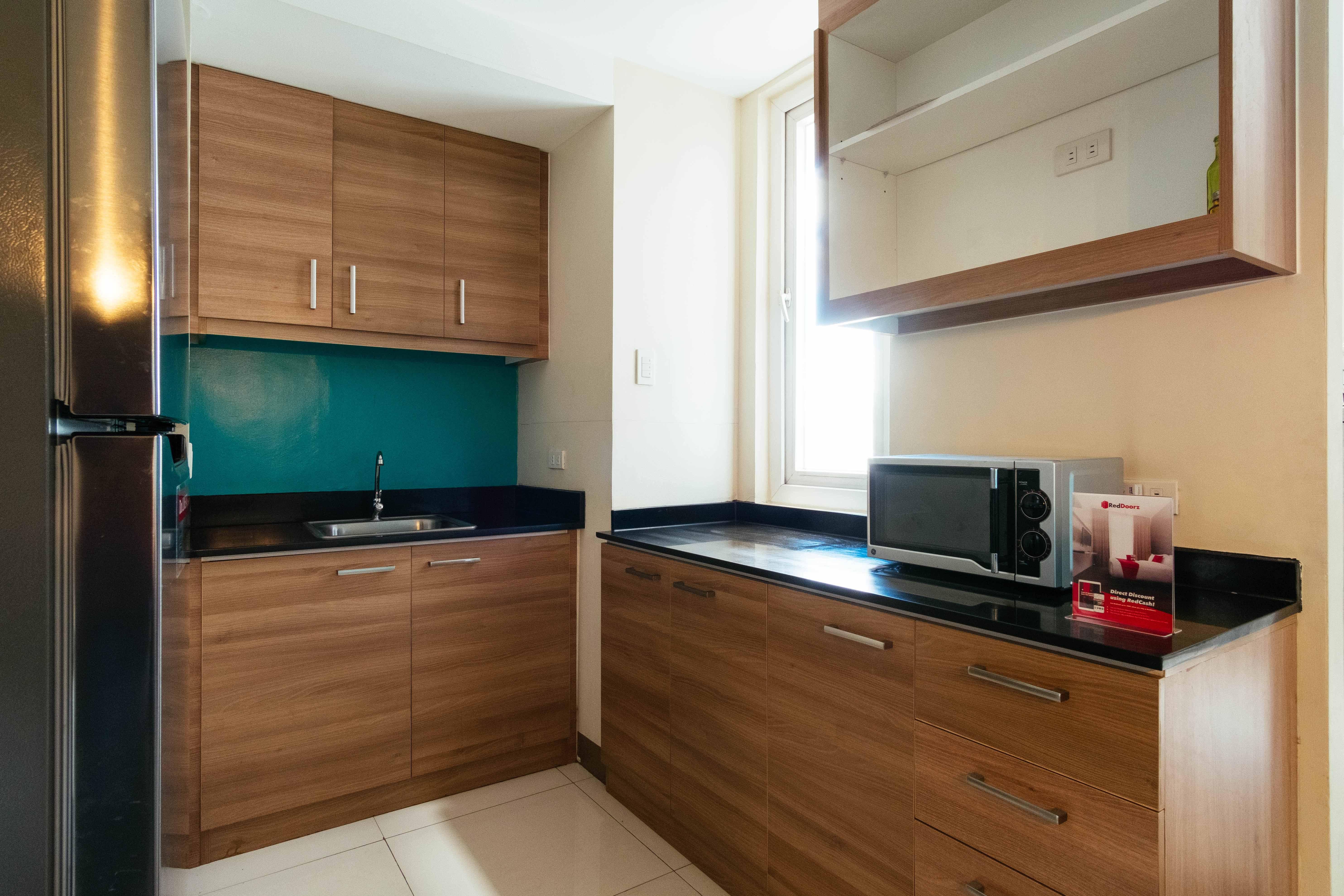 Reddoorz Plus @ Kamuning Quezon City Exterior photo